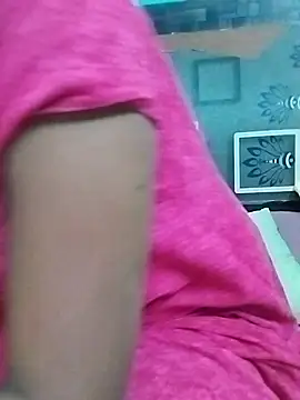 Deepa_rani12 live cam on StripChat