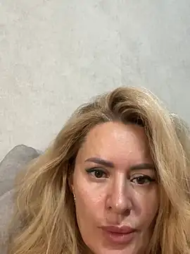 Tania201243