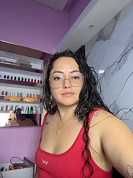 Nails_Lucia
