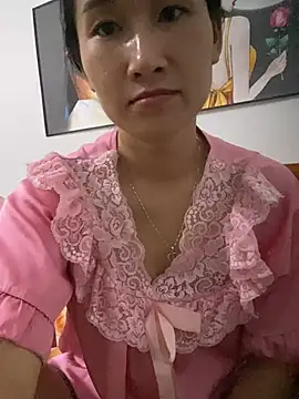 siorin_24 live cam on StripChat