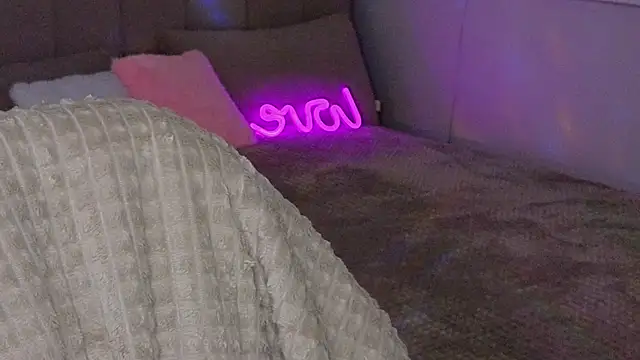 Carolina_Luxxx