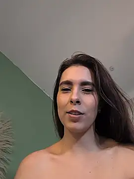 LatinaRoomies webcam