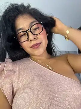 leandra_jhonson webcam stripchat model stream image