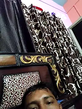 Hero7029 live cam on StripChat