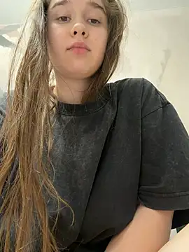 HornyGirlH webcam