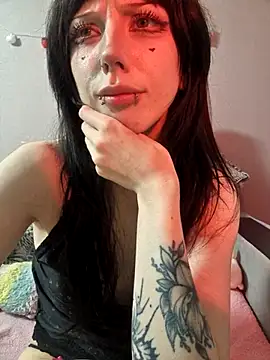 _Alice_0-0