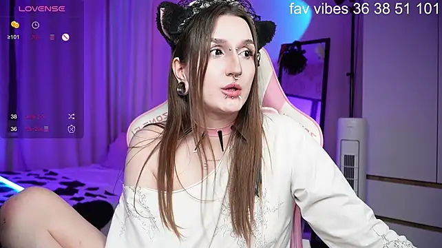 Alice_Goth live cam on StripChat