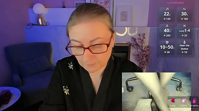Alexandra_Kind