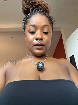 EbonyGoddess_Servant