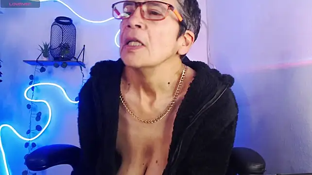 selena_ferreira live cam preview