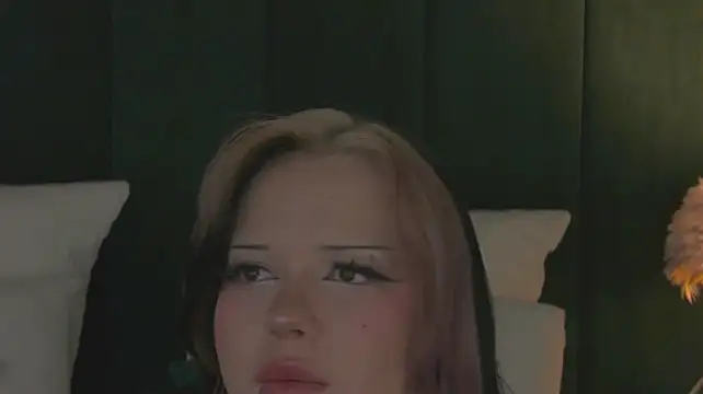 KittyNuarr live cam preview