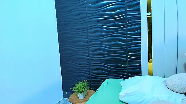 Roxy_Henao