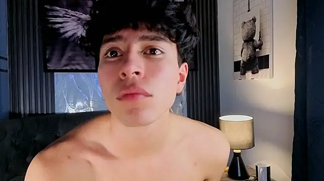 Michaell_Peters live cam on StripChat