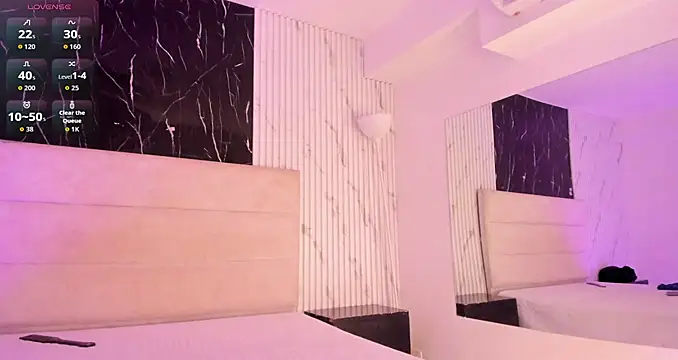 CassyBankss live cam on StripChat