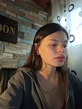 _Nina_Sky1- live cam on StripChat