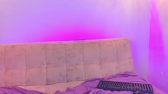 BELLA_TENTATION_CR webcam stripchat model stream image