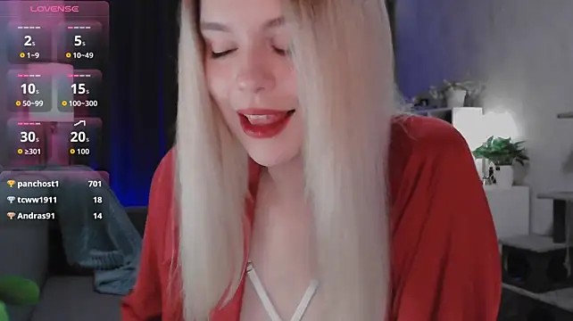 VivienJaques live cam on StripChat