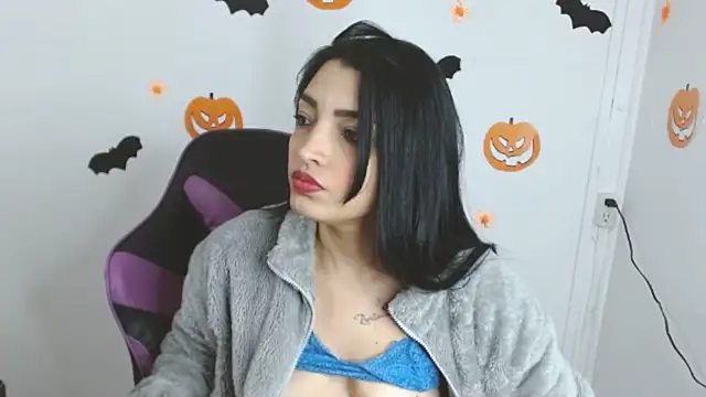 nicole-roman