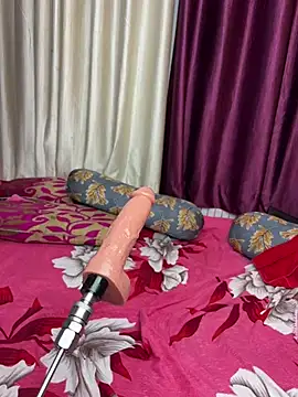 queen__mumbai live cam preview