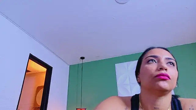 Slutty_hugetits