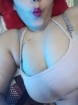 Peehu-Chopra live cam on StripChat