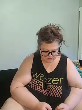 ticklesquirt webcam