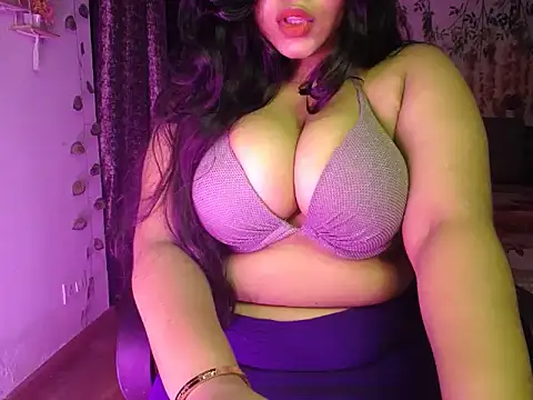 _Nishaa01 live cam on StripChat