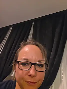 fuxy-love69 (Ask my age) - 🔥LT 2  VID + Blowjob 🔥