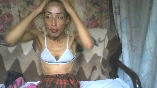 catrina_love live cam on StripChat