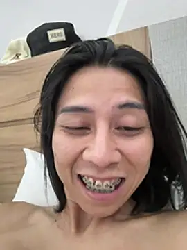 em1927 live cam on StripChat