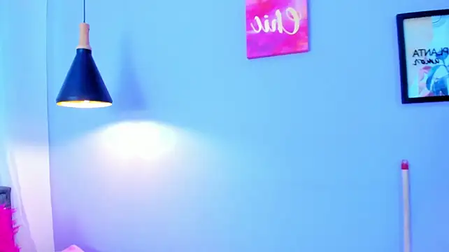 scarletyler live cam on StripChat