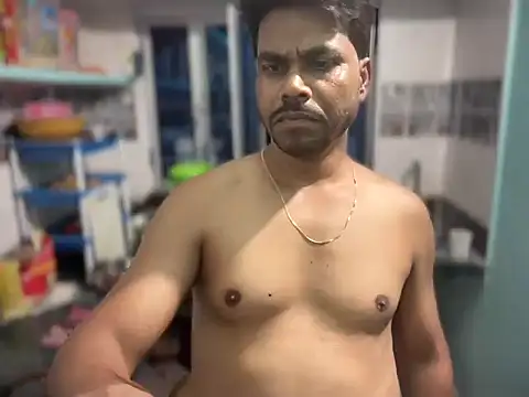 Raaz_5690 live cam on StripChat