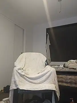 Skody31 live cam on StripChat