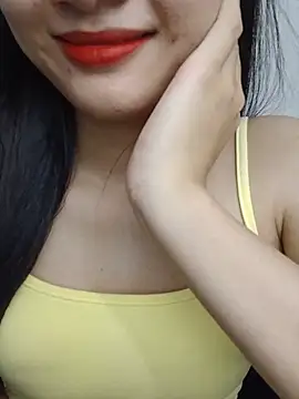Linda_x2 webcam