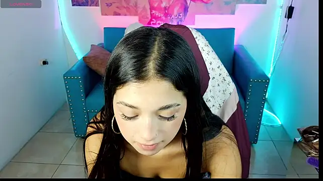 cherry_queen_m webcam stripchat model stream image