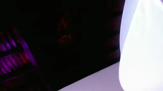 violet_lombardi live cam on StripChat