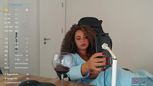 _Just_A_queen_3_