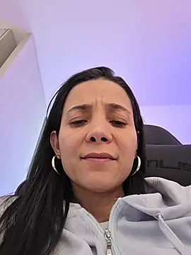 miaeyex webcam stripchat model stream image