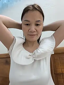 Lye_lovely