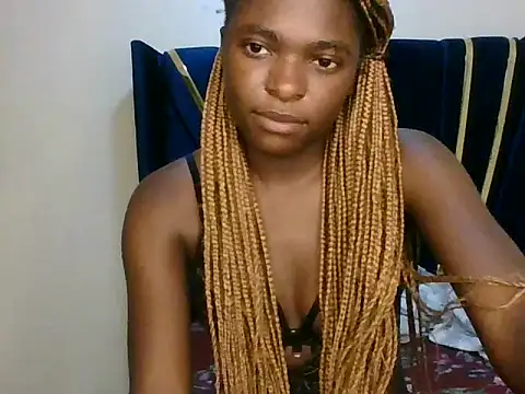 Sexylittlebird13_