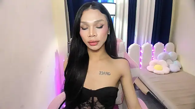 Asha_McConnell69x