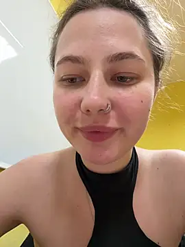 AsynaYuuki webcam
