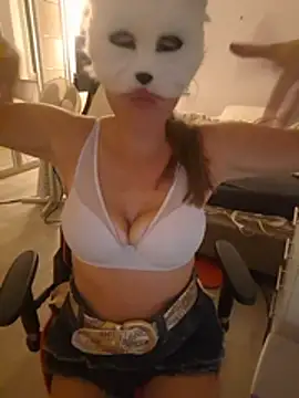 SPrITZMAUS live cam on StripChat
