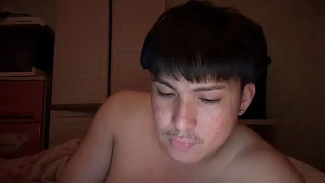 Kingdirtyfog live cam on StripChat