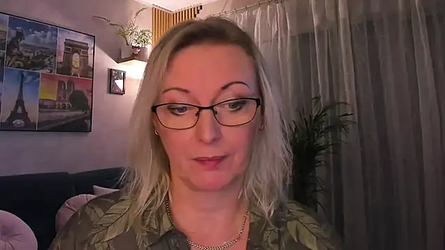 vanessa_chat