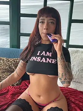 AliceMrtnz webcam