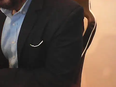 Yorel1109- live cam on StripChat