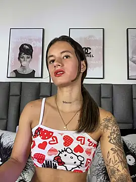 JuliaColemann webcam stripchat model stream image