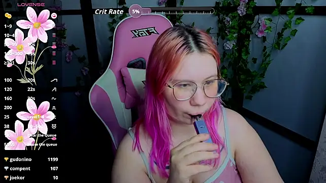 kitsune_little webcam stripchat model stream image