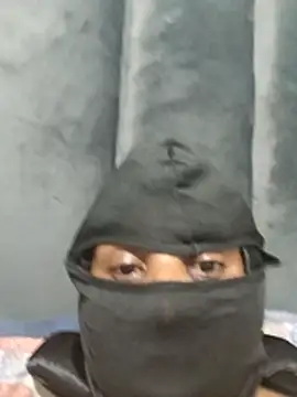 zamazamah webcam stripchat model stream image